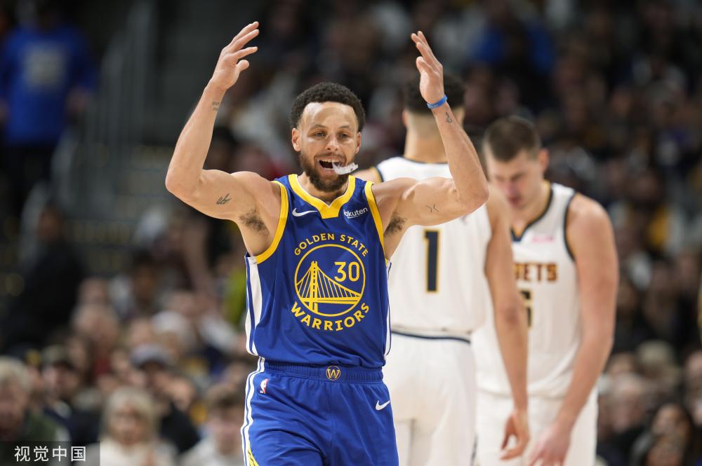 他们通过更 他们通过更